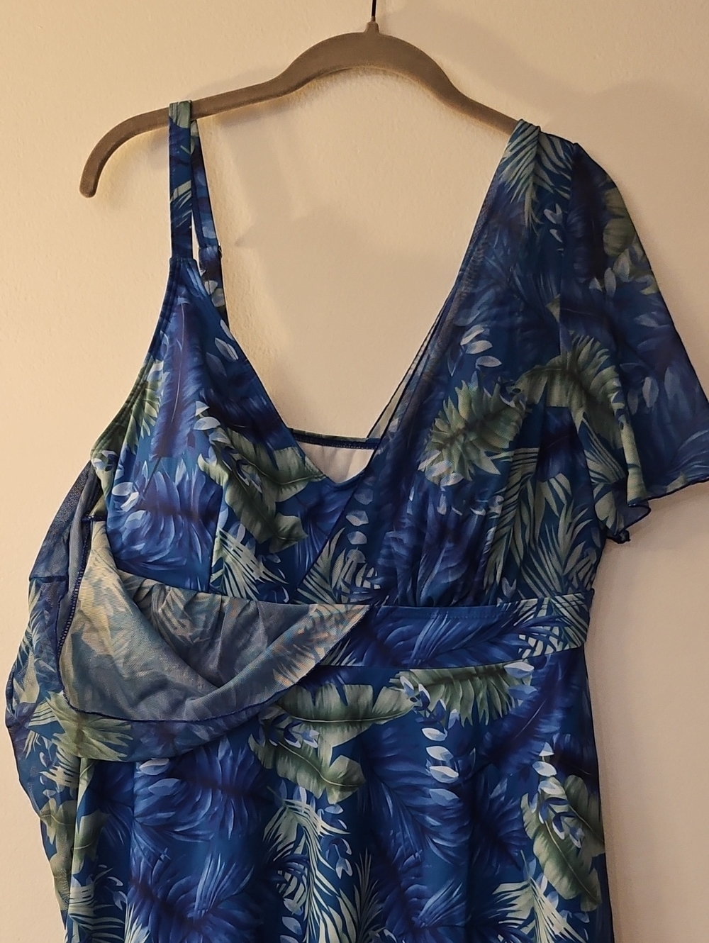 2X (16W) Swim Dress with Bottoms - Picture 2 of 7